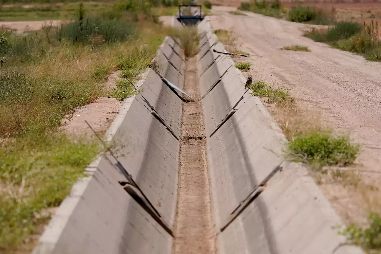 As Colorado River Dries, Western States Face Water, Energy and Farming Crisis