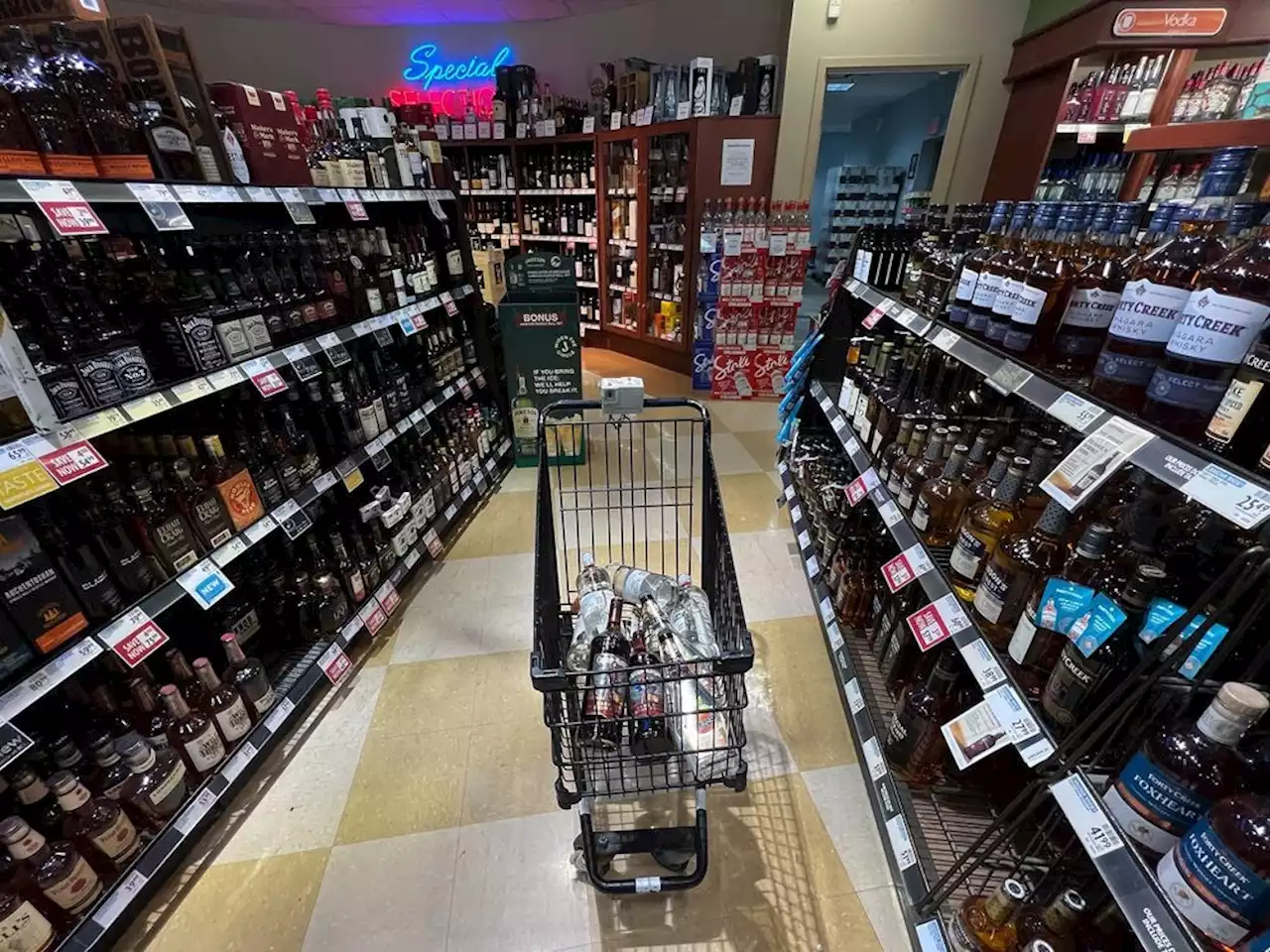 BC Liquor Stores rationing alcohol sales due to BCGEU strike