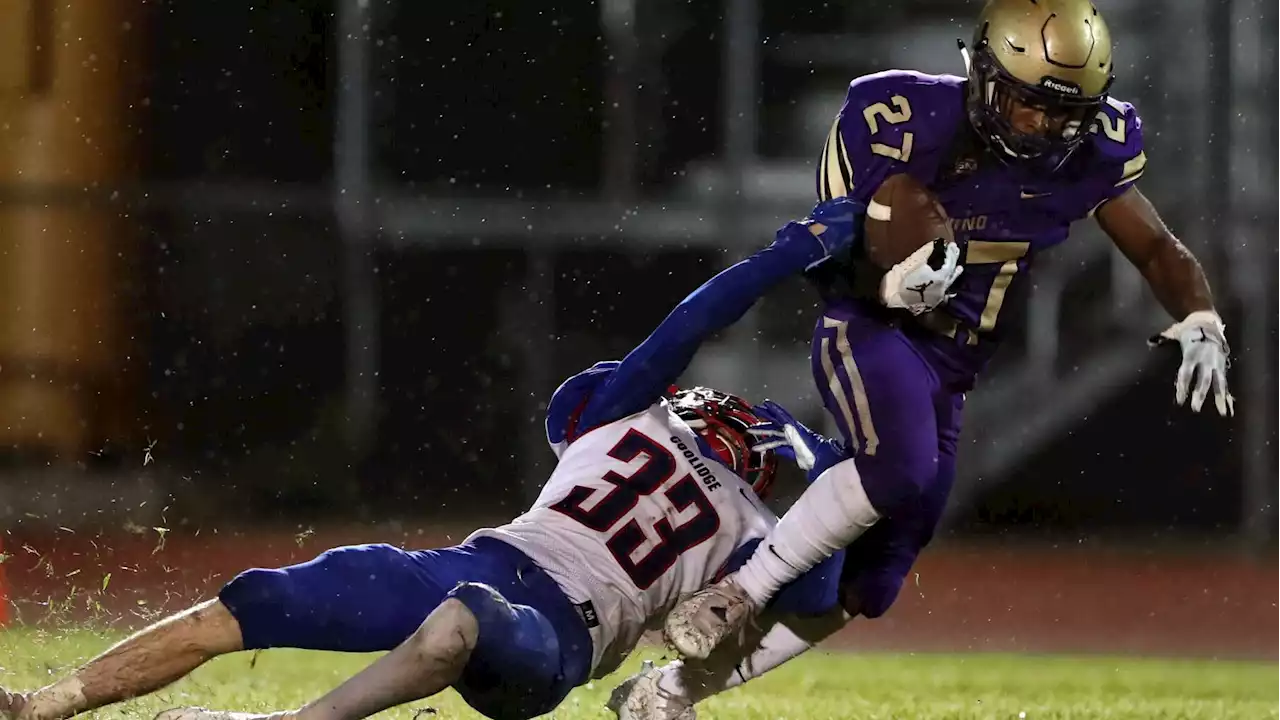 Photos: Sabino comes back to drop Coolidge 42-20, first weekend of the high school football season