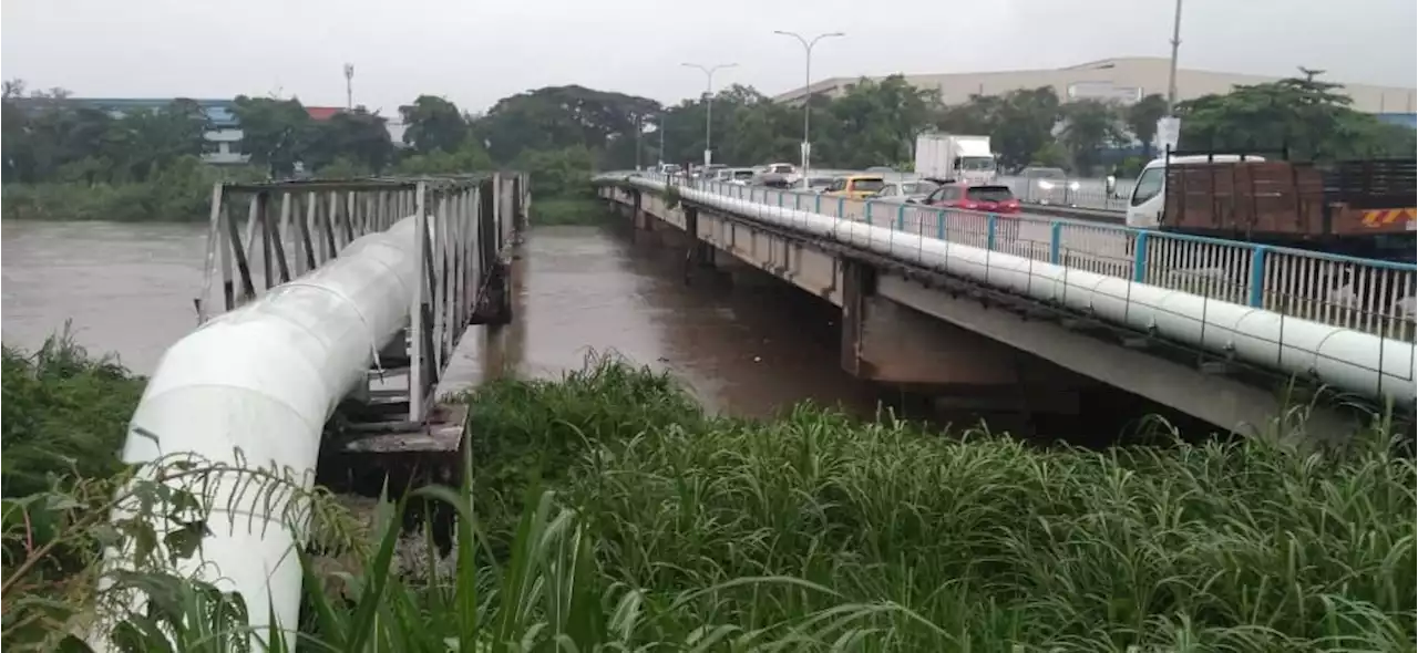 Banjir hampir satu meter di Taman Sri Muda