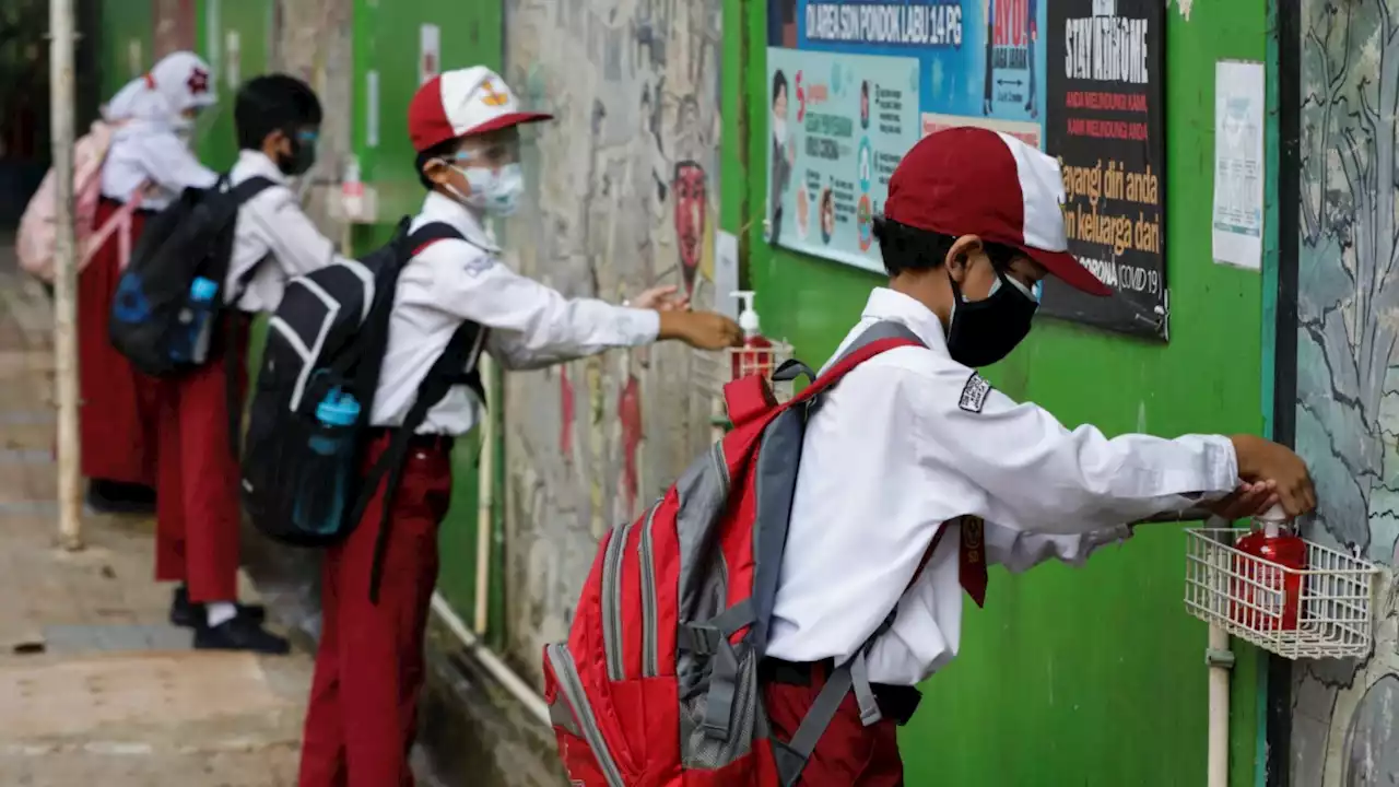 Mencegah Penularan COVID-19 di Kantin Sekolah