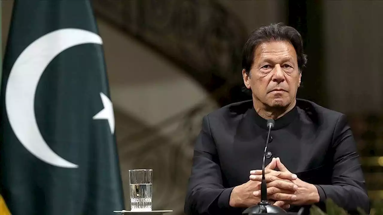 پخش زنده سخنرانی‌های عمران خان نخست‌وزیر سابق پاکستان ممنوع شد