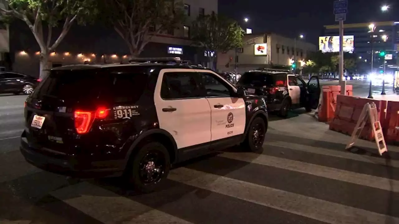 1 man dead, 1 injured in Hollywood shooting, police say