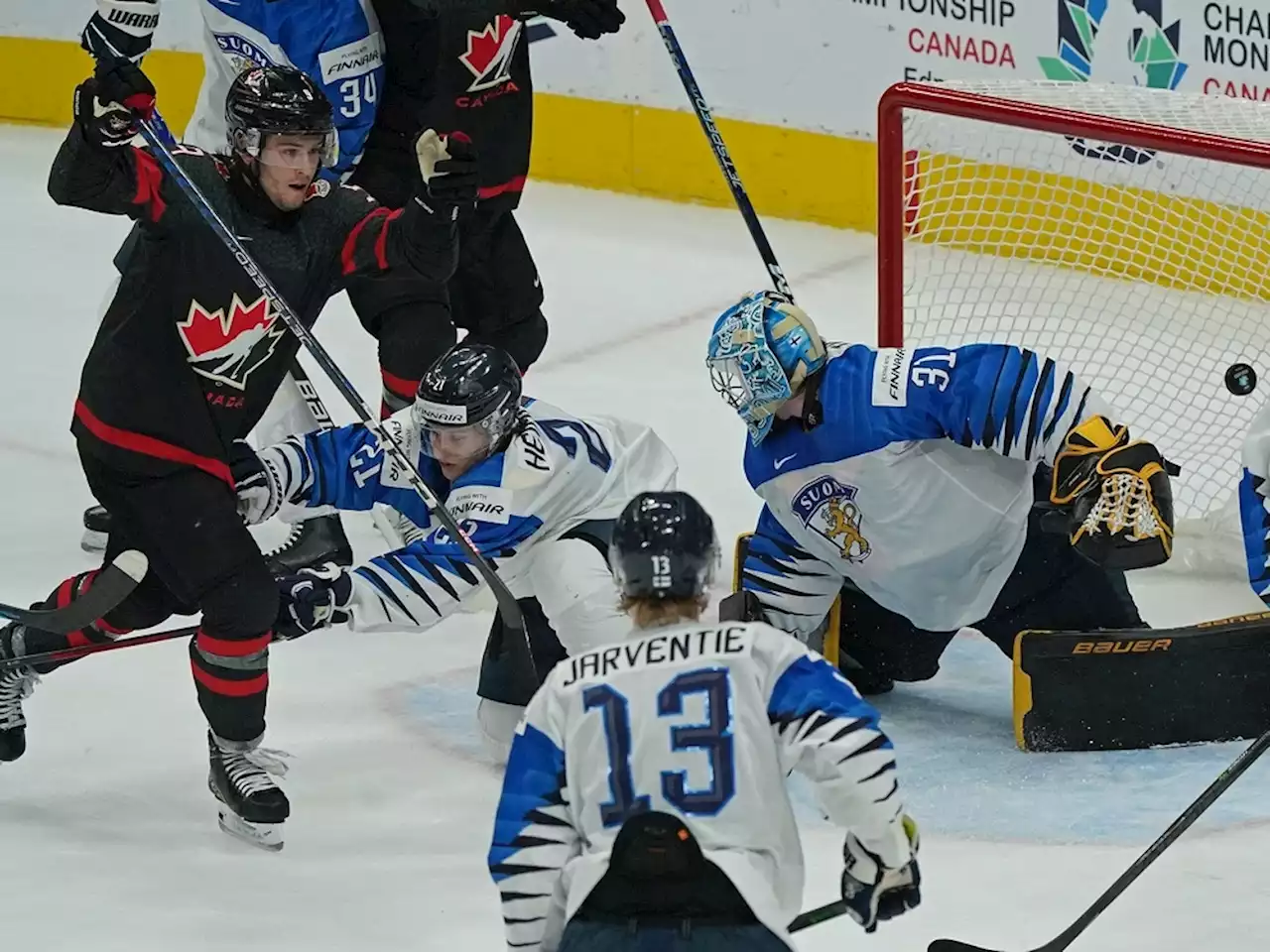 Gold medal for Canada at world juniors