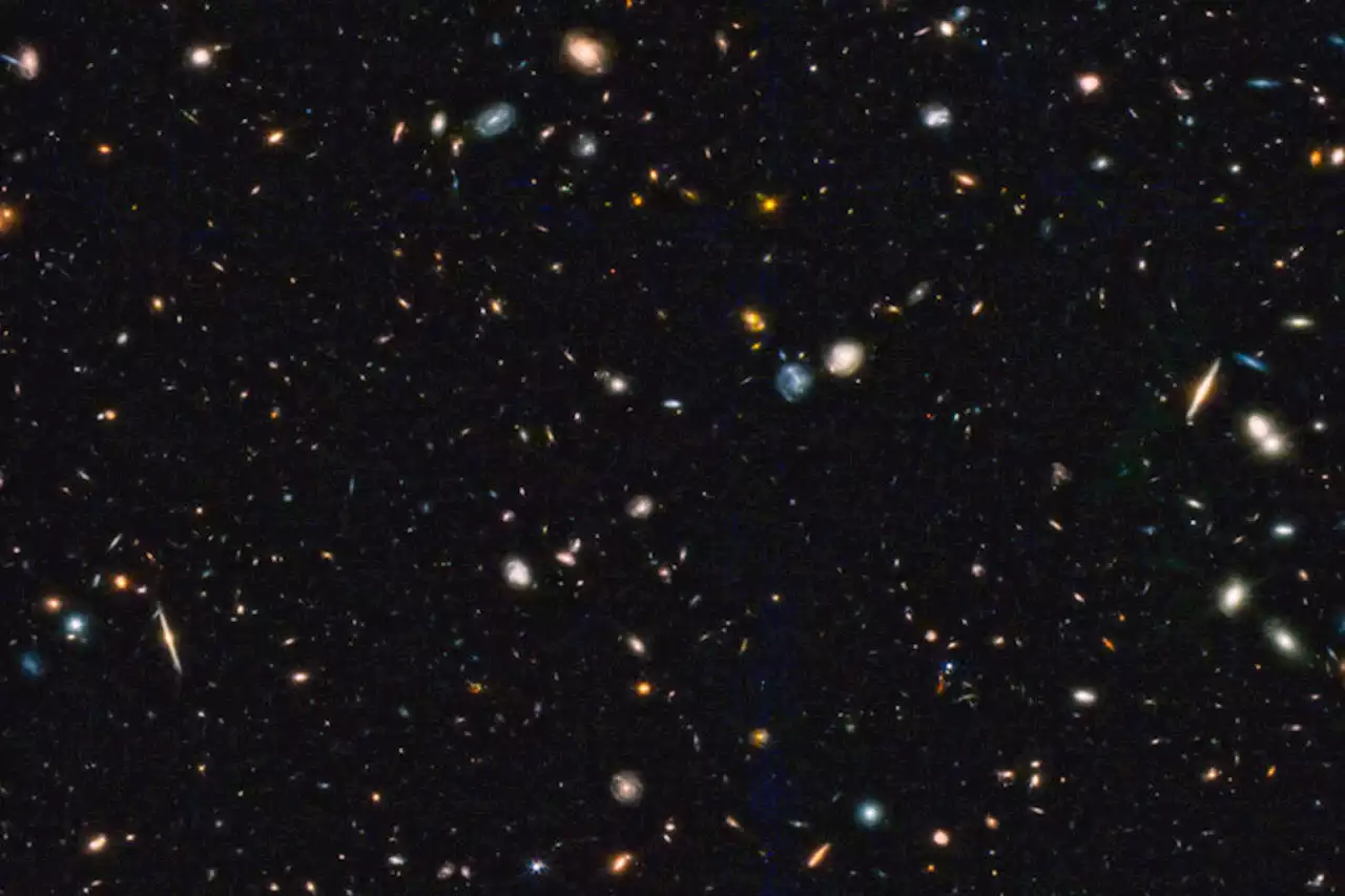 See distant galaxies sparkling in Webb's biggest image yet | Digital Trends