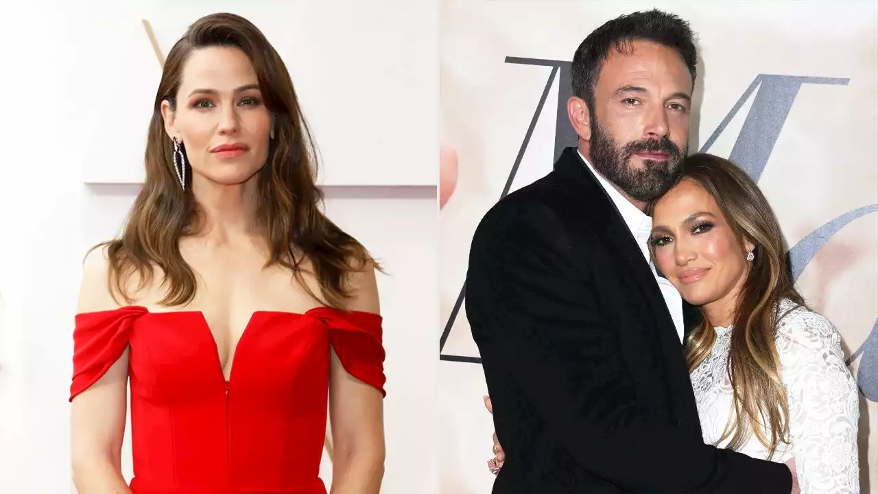 Here's What Jennifer Garner Did During JLo and Ben Affleck's Wedding