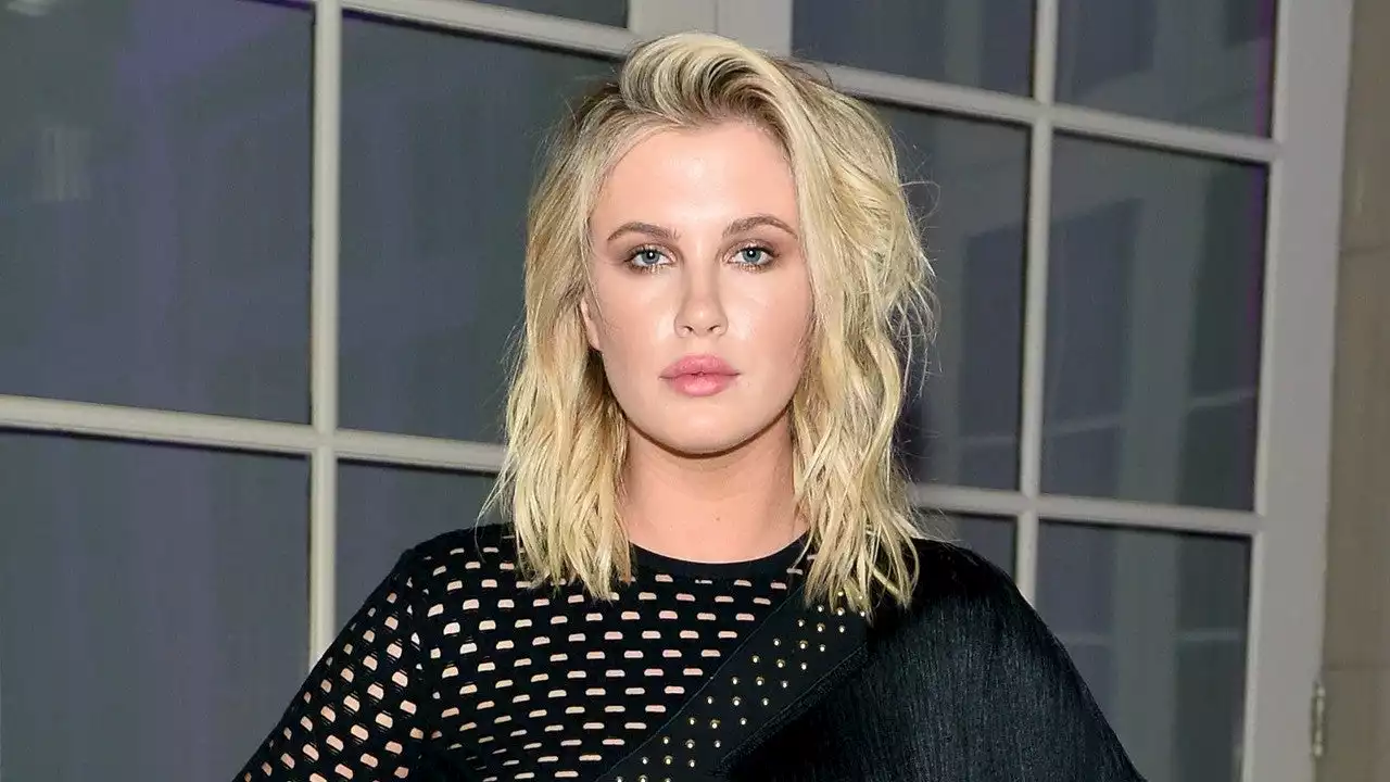 Ireland Baldwin Debuts Blonde Buzz Cut: See the Pics