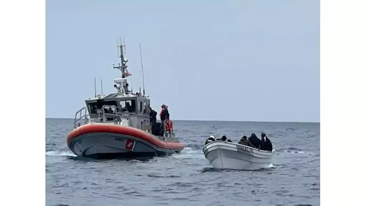 Nineteen migrants rescued from disabled boat off Redondo Beach coastline