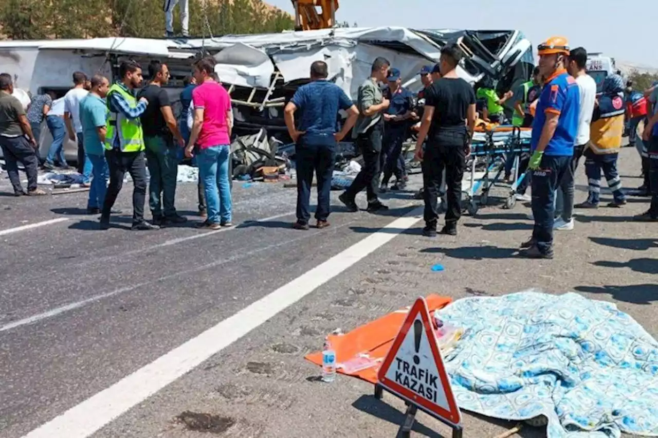 Dua Kecelakaan Maut Terjadi di Turki, 34 Tewas