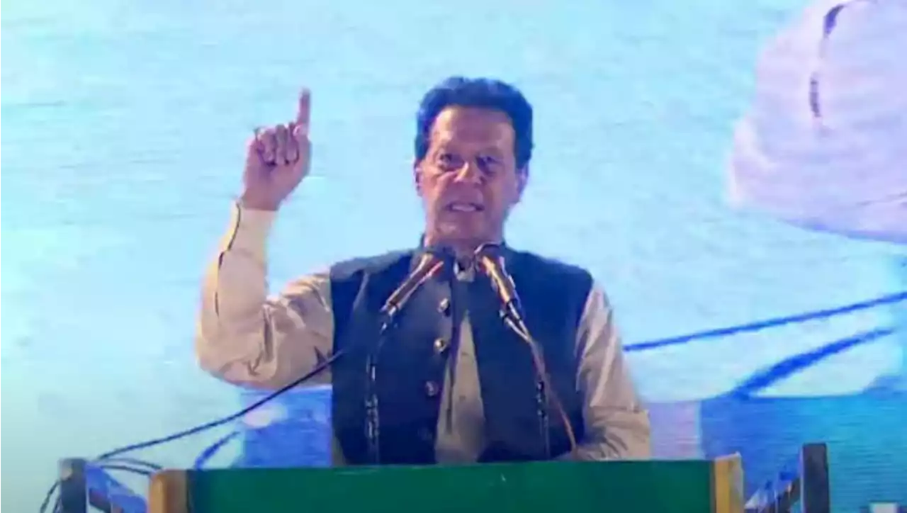 قوم کوحقیقی آزادی دلانے تک سڑکوں پر رہوں گا: چیئرمین پاکستان تحریک انصاف عمران خان