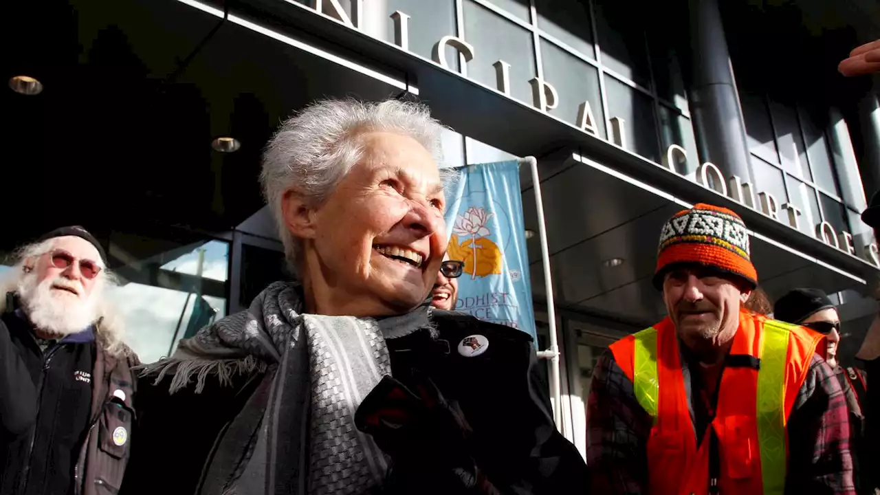 Dorli Rainey, symbol of Occupy movement, dies at 95