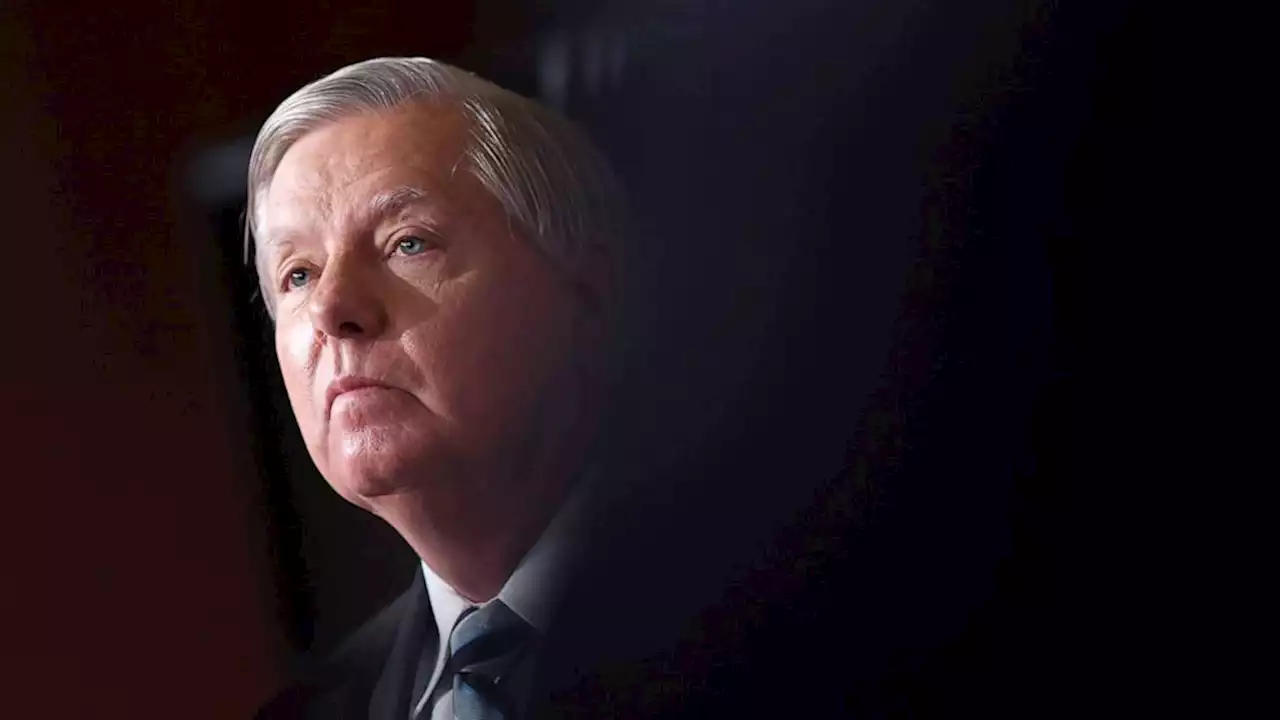 Appeals court puts pause on Lindsey Graham's grand jury testimony in Ga. election investigation