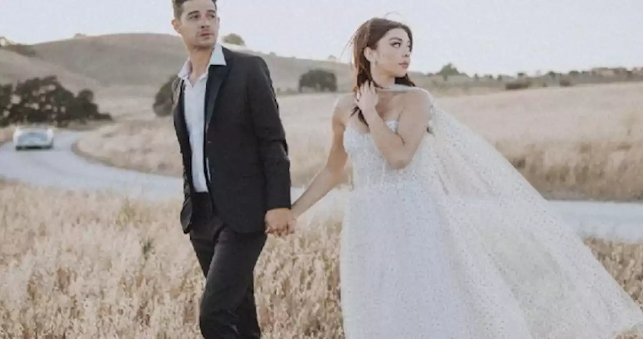 Sarah Hyland and Wells Adams are married
