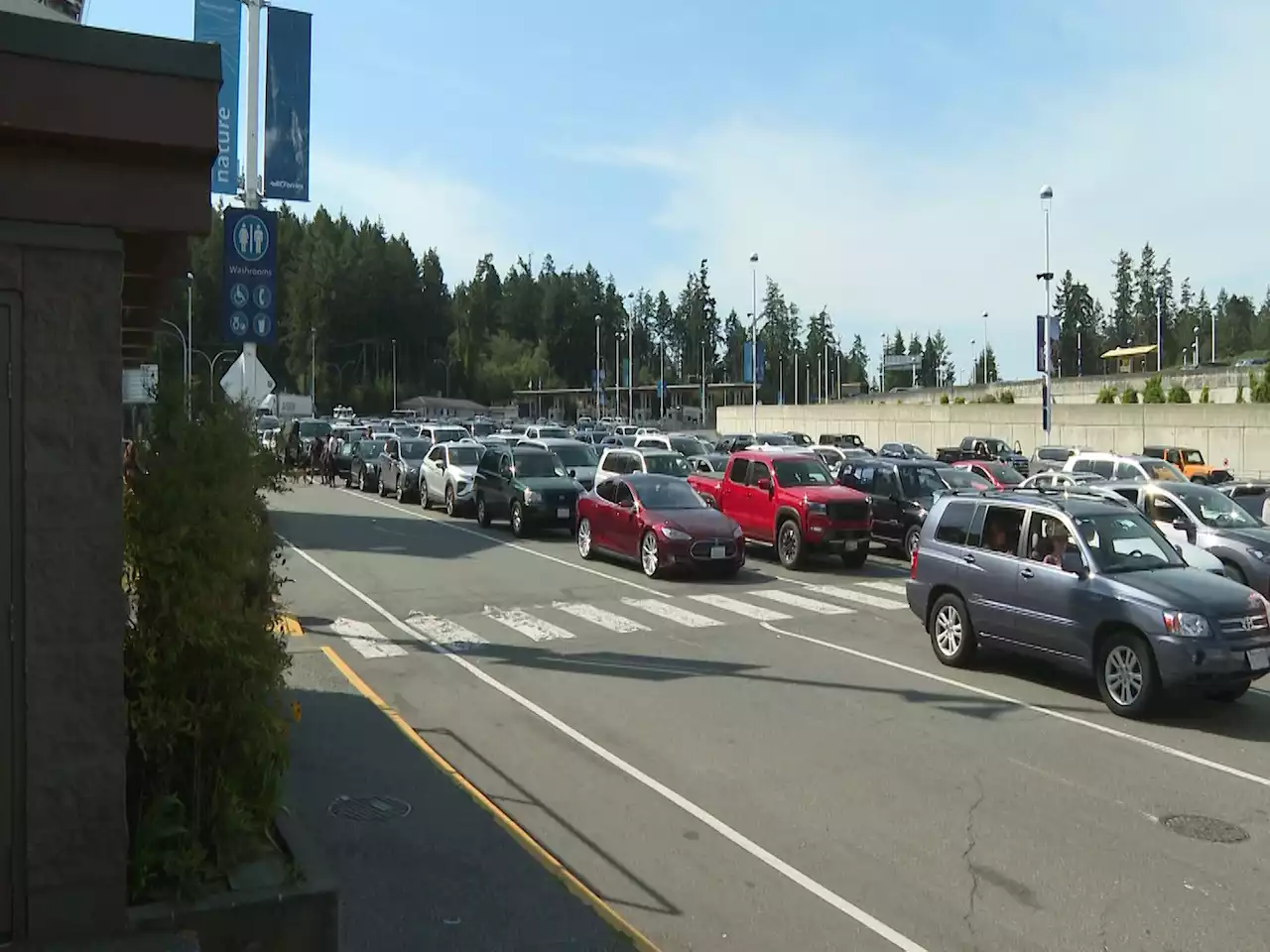 Nearly all reservations sold out between Swartz Bay and Tsawwassen Sunday