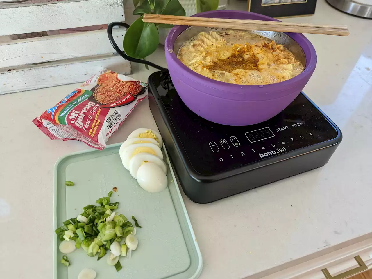 Bonbowl Makes It Easy To Electrify Your Cooking, One Bowl At A Time