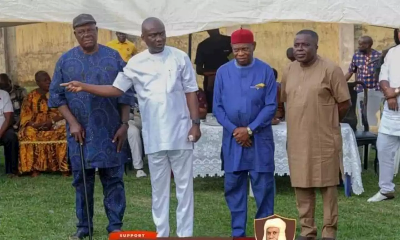 2023: APC elders council chair, Godfrey Onyemaobi dumps party for PDP in Abia