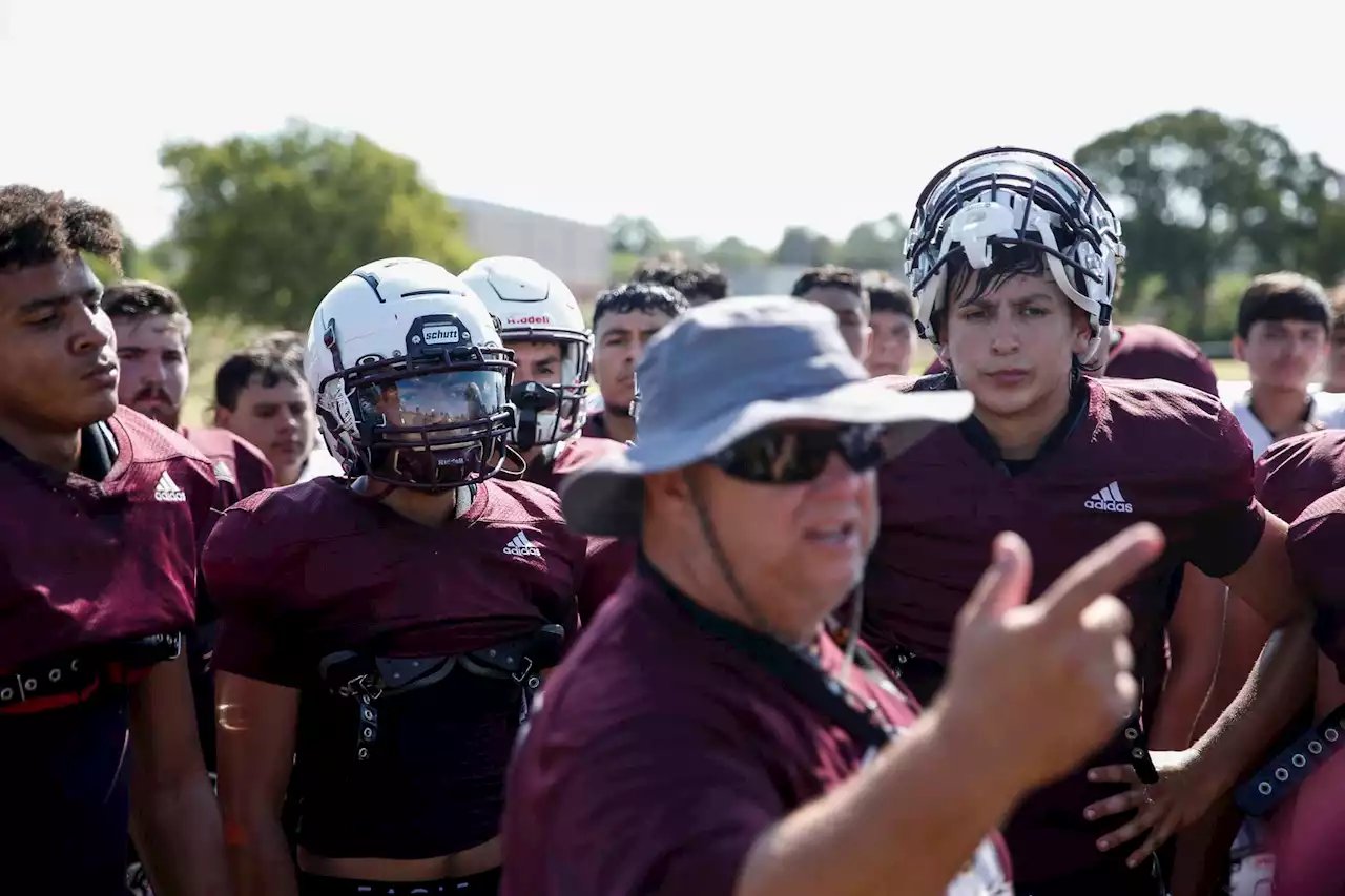 More than a number: Coyotes honor Uvalde’s shooting victims with No. 21 jersey