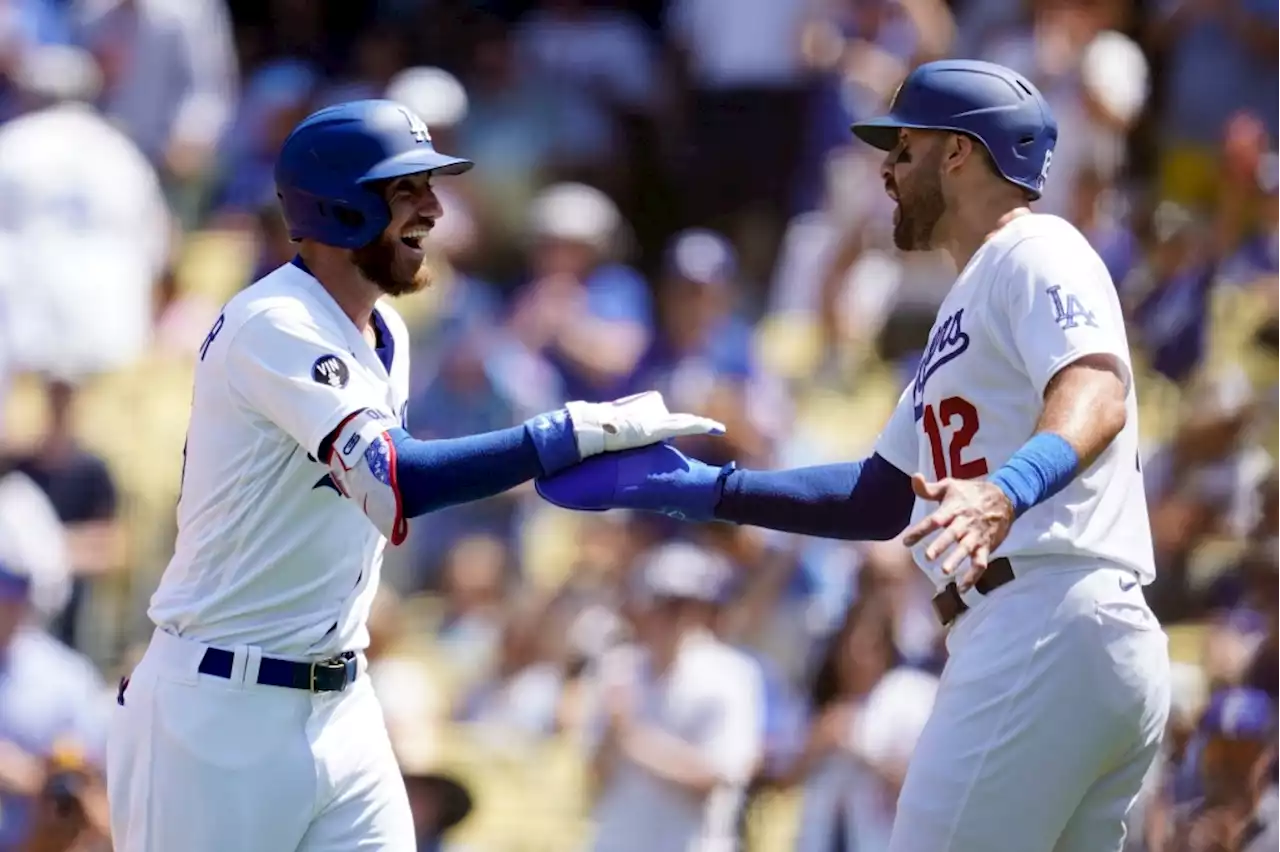 Joey Gallo’s bat, glove lift Dodgers to win over Marlins