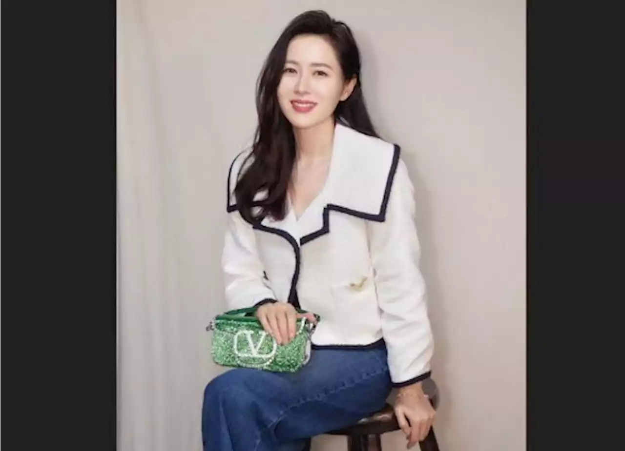 Ini Tips Menjaga Kesehatan Kulit dari Son Ye Jin