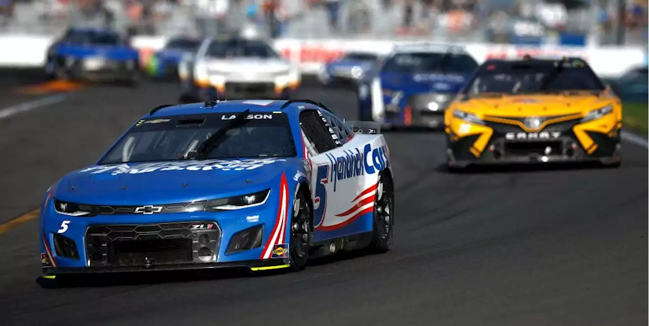 Kyle Larson Beats Out Chase Elliott for Watkins Glen Win