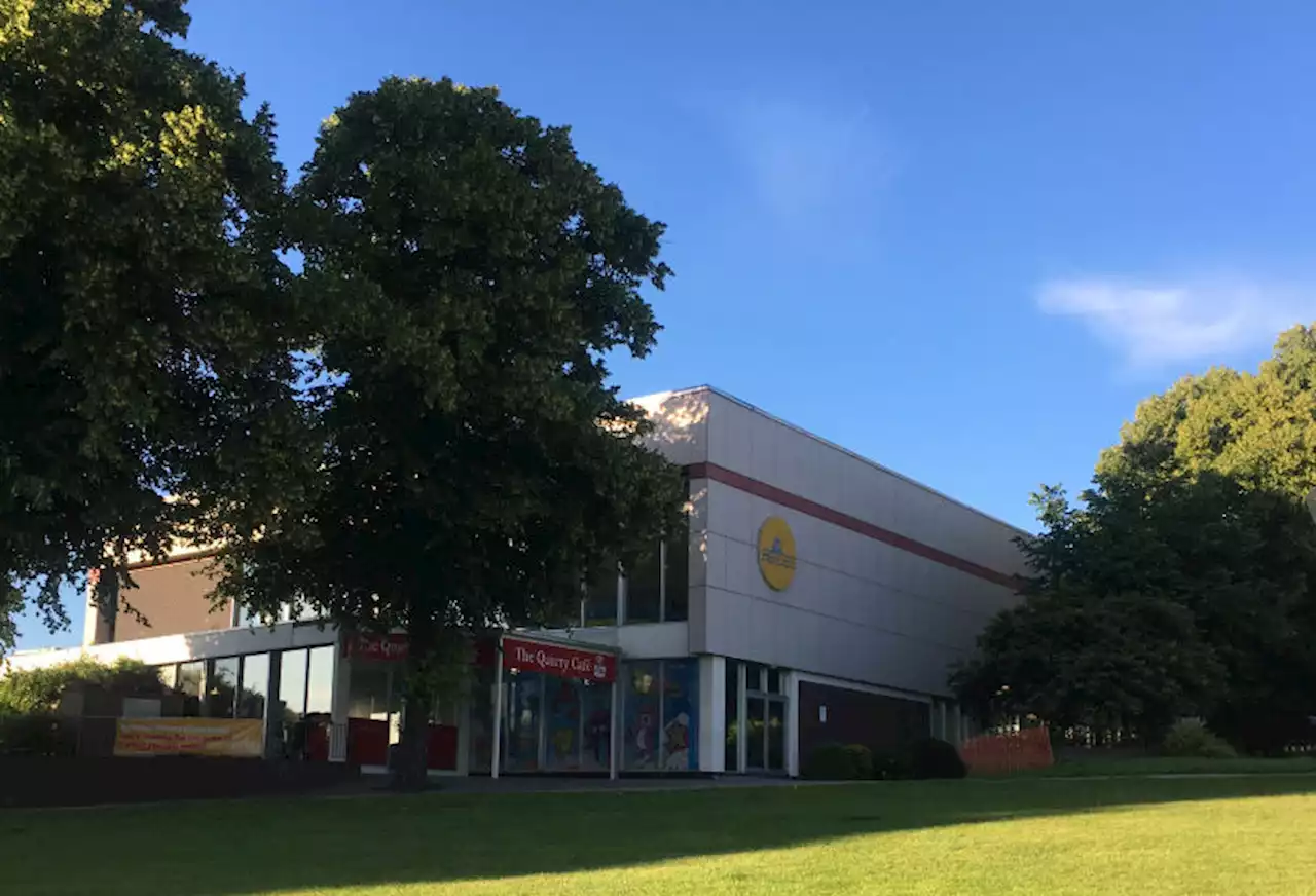 Shrewsbury's main Quarry swimming pool to remain closed as repair work continues