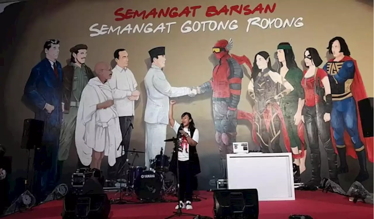 Asyik, Ada Gambar Soekarno-Jokowi & Super Hero di Dinding FO Manahan Solo