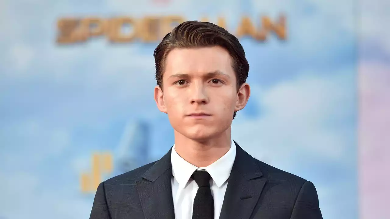 Tom Holland Is Taking a Social Media Break for His Mental Health