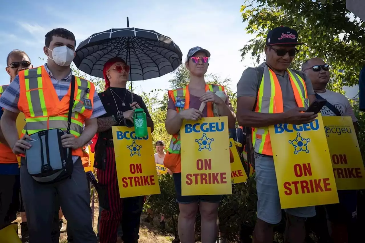 B.C. union imposes overtime ban in latest job action to back wage demands