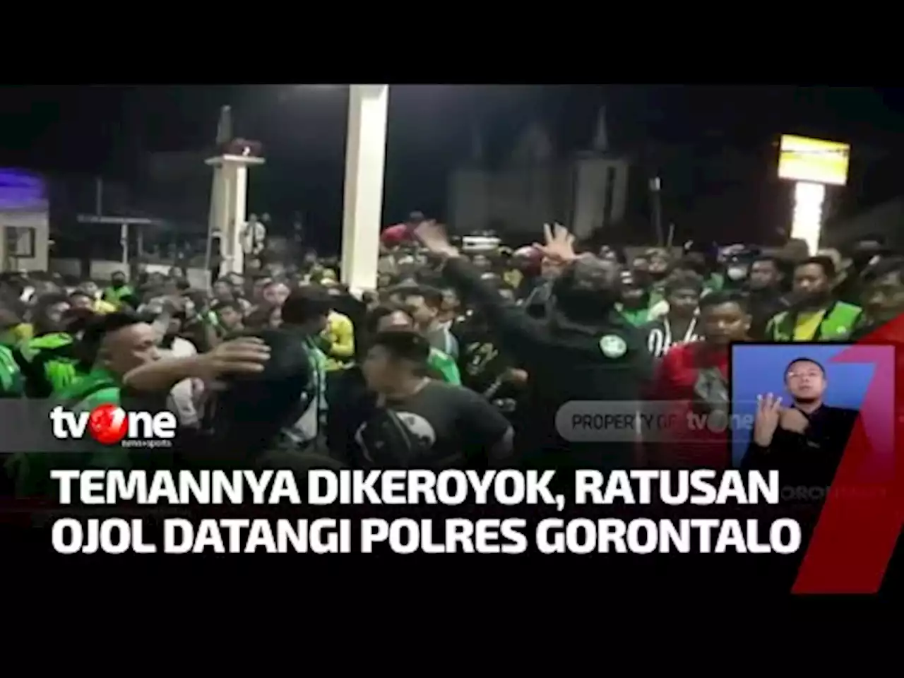 Ratusan Pengemudi Ojol Satroni Polres Gorontalo Usai Temannya Dikeroyok - tvOne