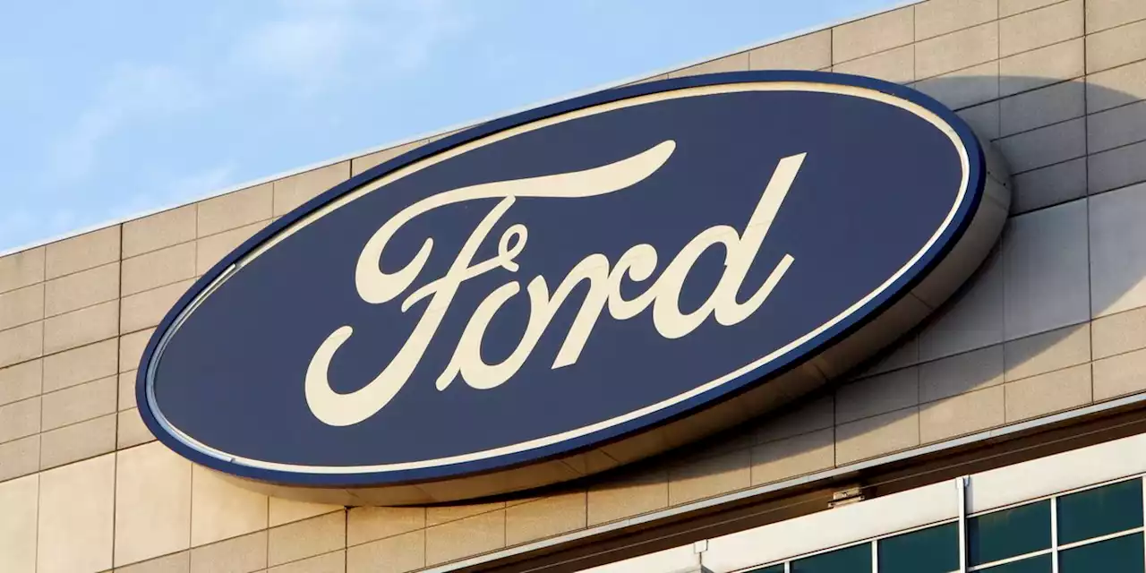 Ford cutting 3,000 white-collar jobs in bid to lower costs