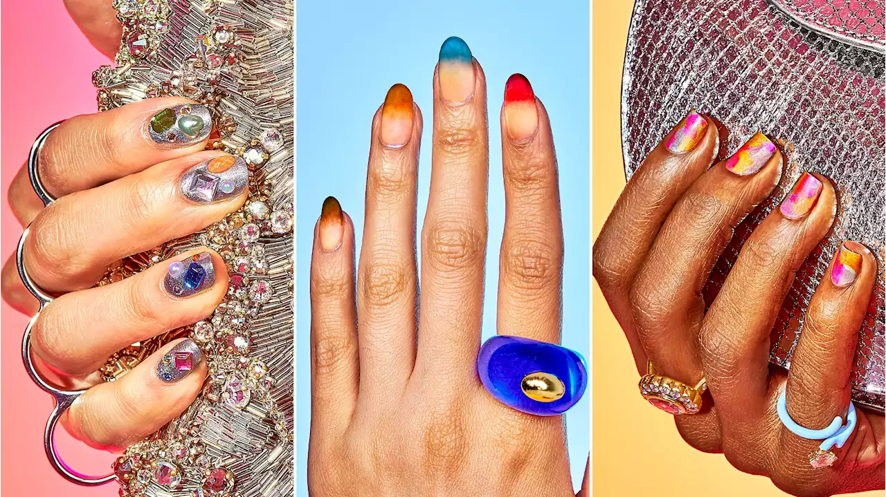 32 Manicures That Look Great on Shorter Nails