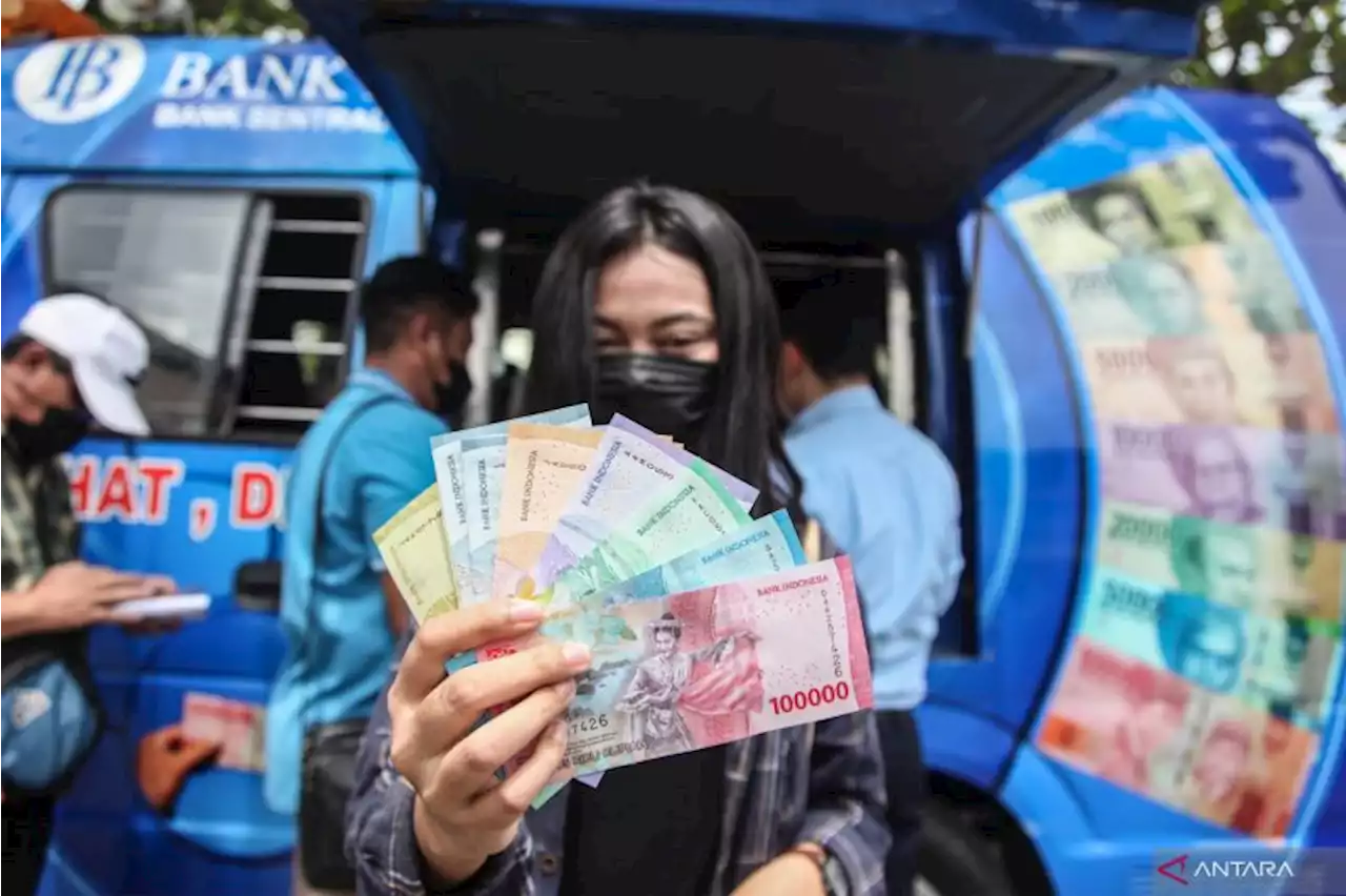 Rupiah Selasa pagi melemah 11 poin