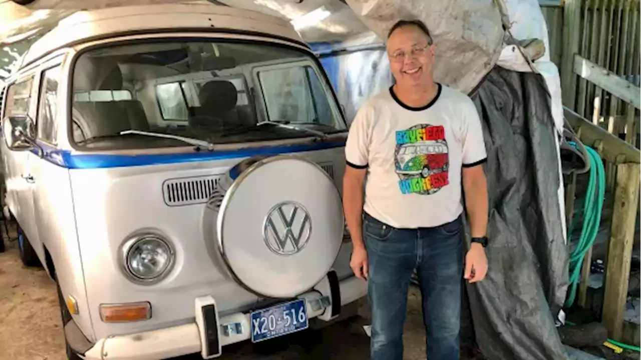 Restoring this VW bus has taken years, but open road for the family heirloom is just days ahead | CBC News