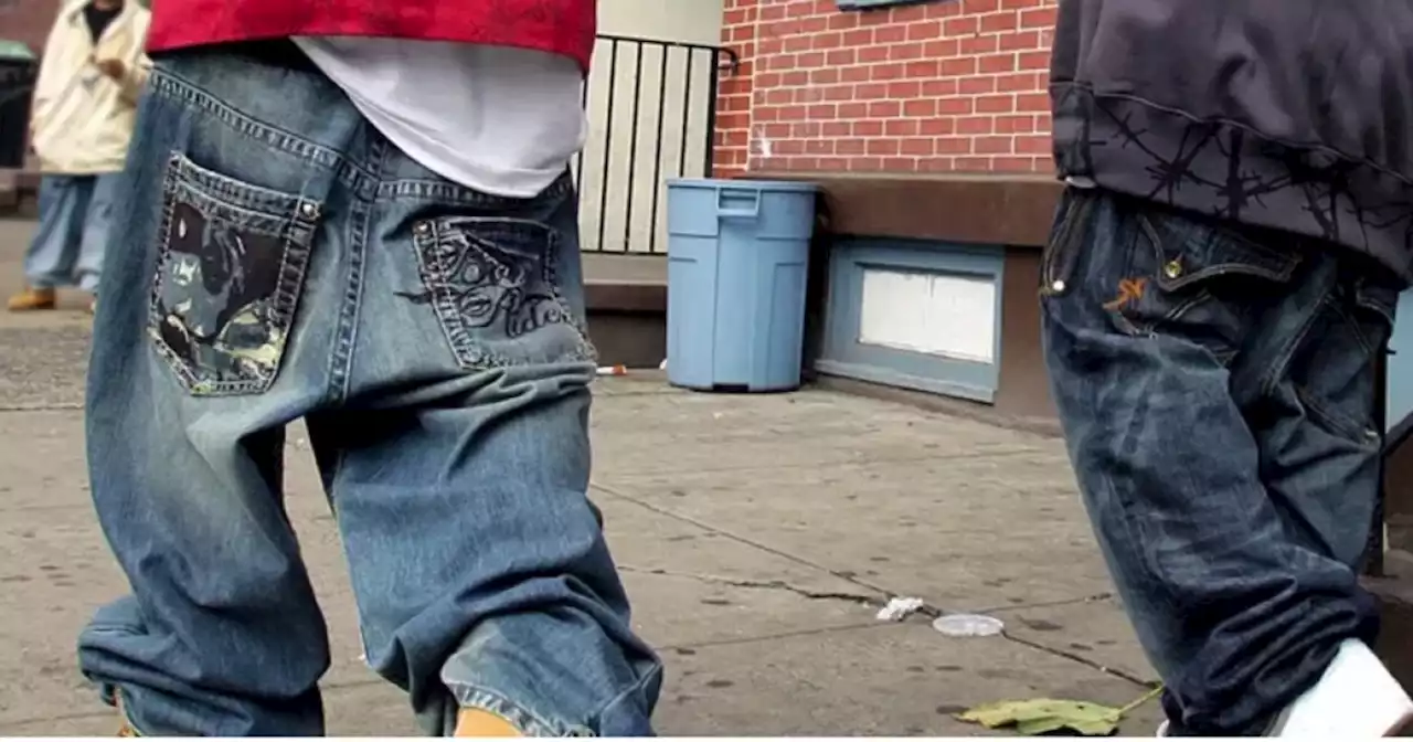 SEE IT: School cracks down on students with saggy pants