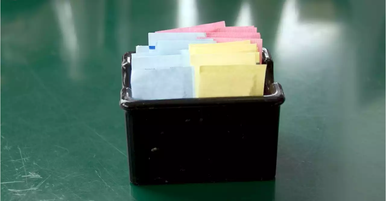 Don’t Drink Calories: Artificial Sweeteners Beat Sugar