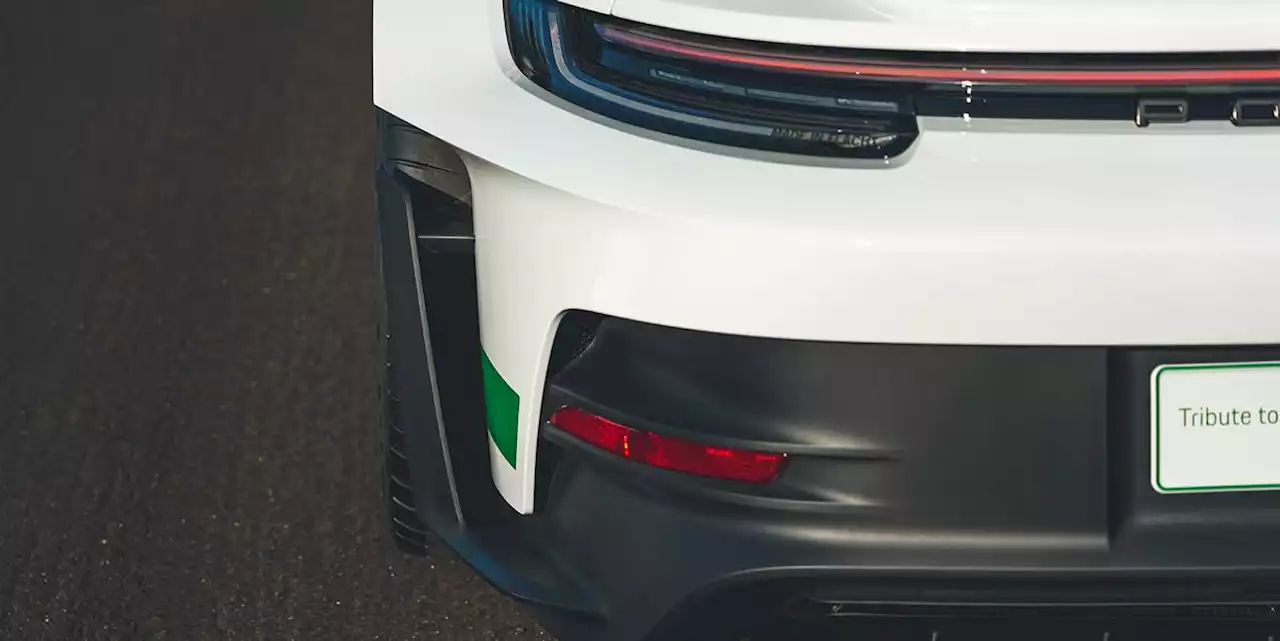 The New Porsche 911 GT3 RS Has a Tiny Easter Egg