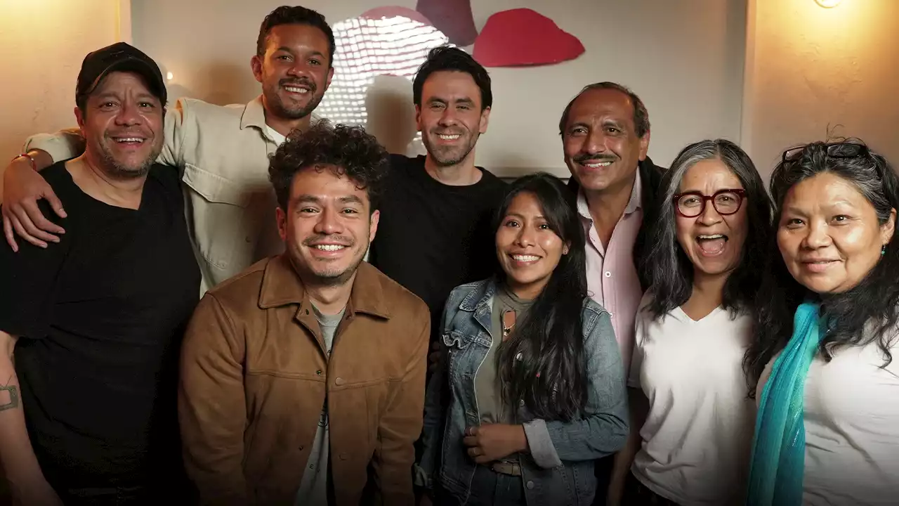 Primeras imágenes de Yalitza Aparicio y Memo Villegas en 'La gran seducción' de Netflix