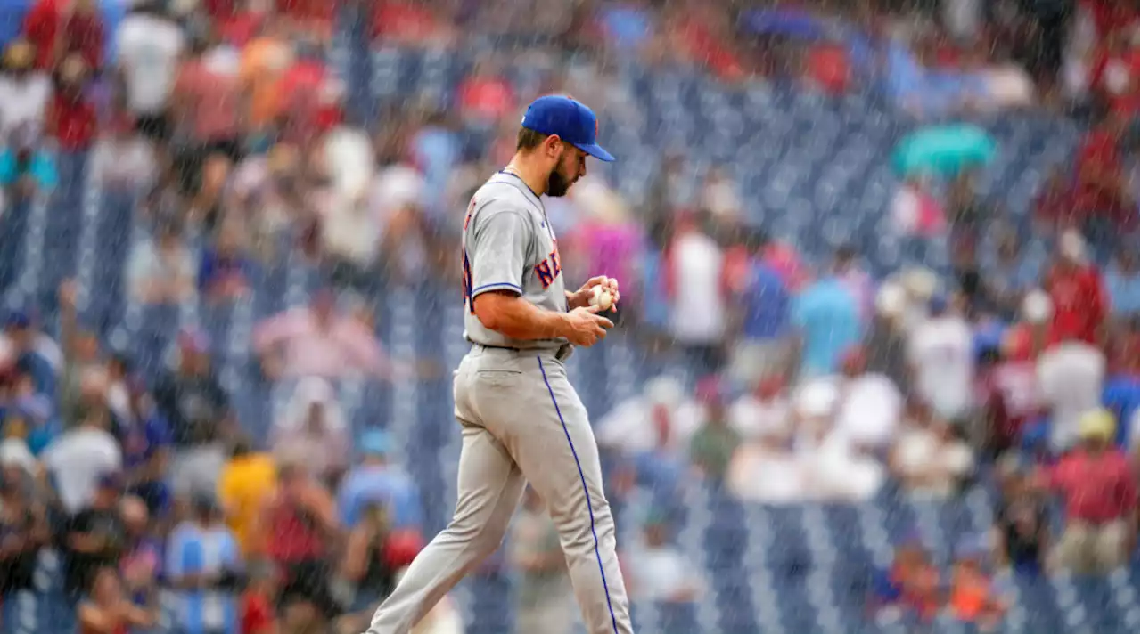 Mets Cut Banker-Turned-Reliever After Standout Debut