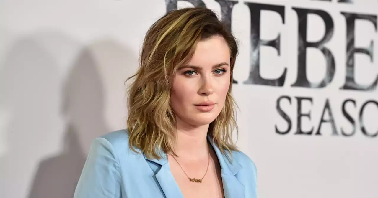 Ireland Baldwin reveals buzz cut, then responds to ‘nasty’ comments