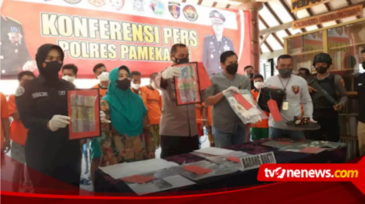 Polres Pamekasan, Madura, Amankan 16 Pelaku Judi Slot di Sejumlah Cafe