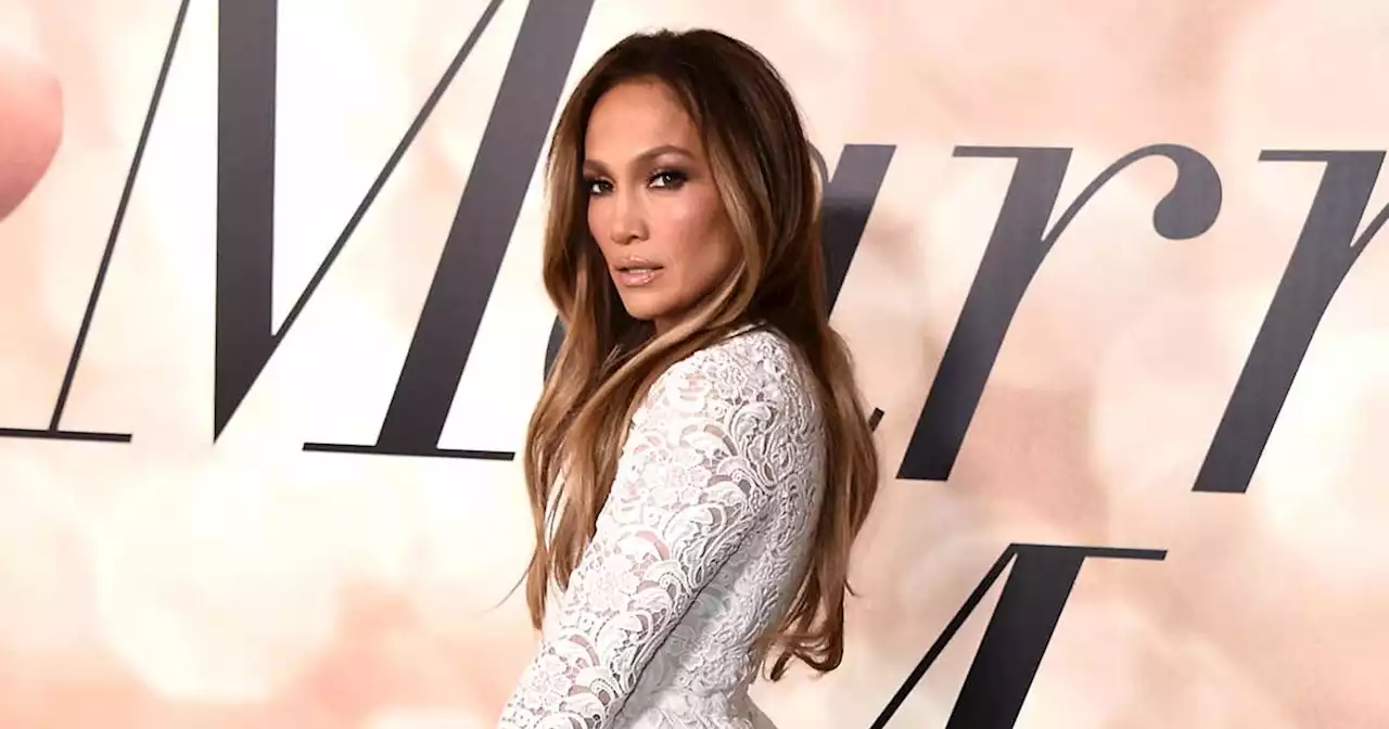 J. Lo Shares 'First Peek' at Her Dress From Her and Ben's Georgia Wedding