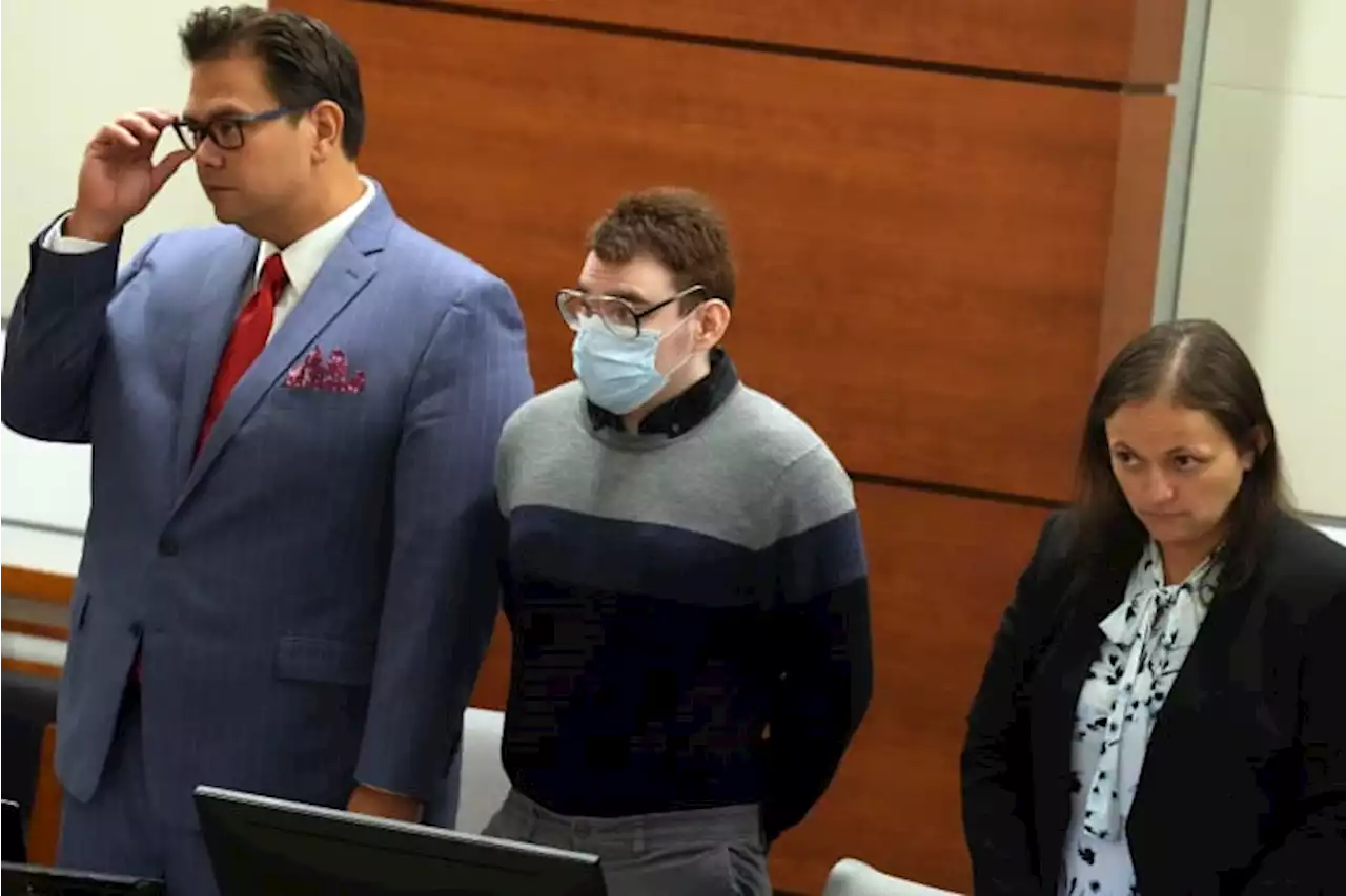 LIVE: Sentencing trial continues for Parkland shooter Nikolas Cruz