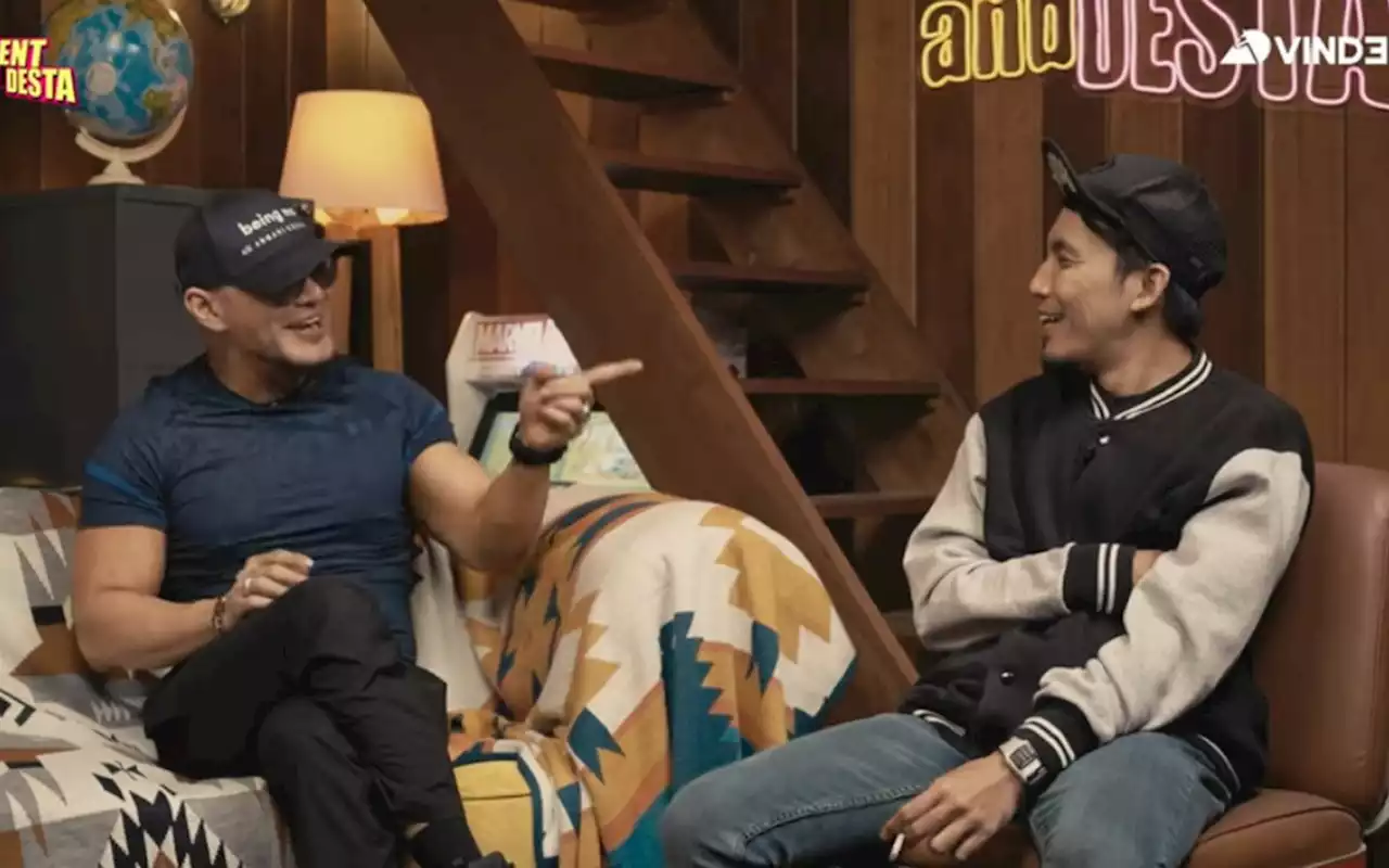 Deddy Corbuzier Cerita Soal Studio Podcast Digeruduk Ormas, Saran Desta Bikin Ngakak