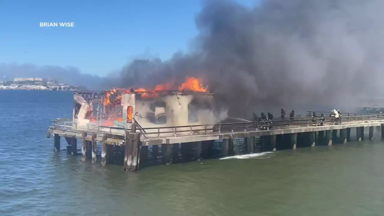 Historic structure destroyed in SF pier fire near Fort Mason