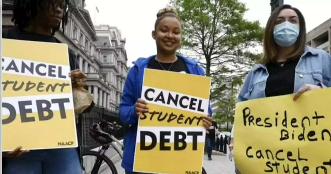 Forgiving $10,000 in student debt could cost the U.S. $300 billion