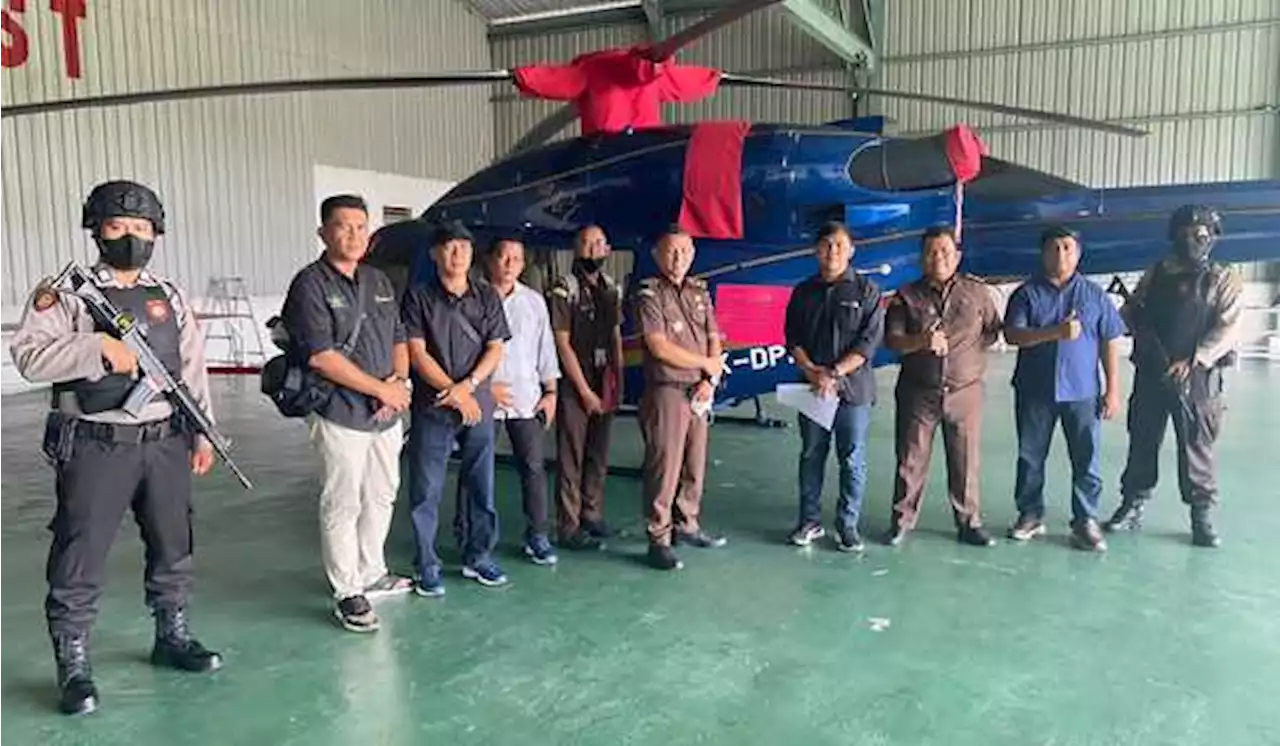 Kejaksaan Agung Sita Helikopter Milik Surya Darmadi