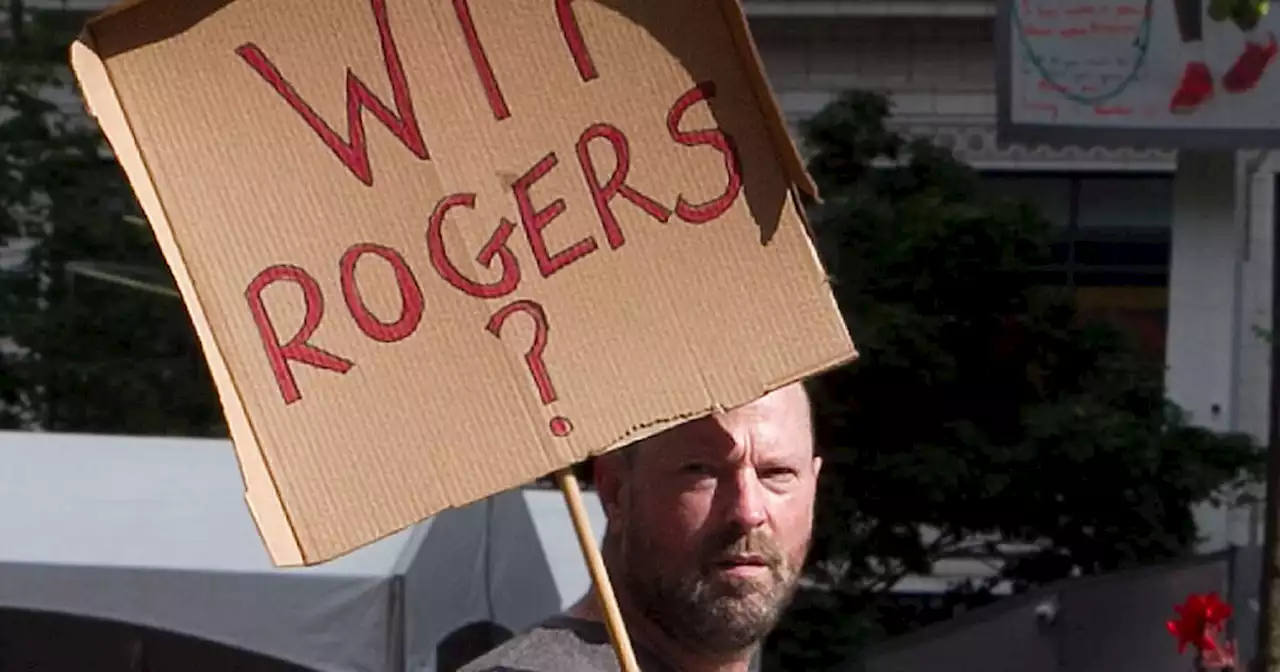 Rogers is spending $20 billion on upgrades but people are still furious