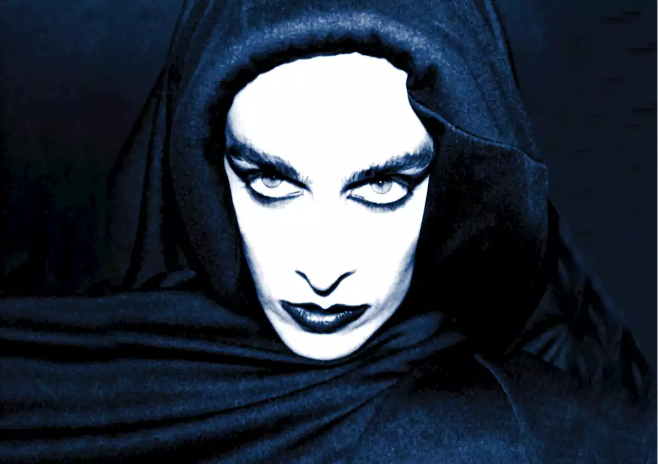 Enigmatic vocalist and songwriter Diamanda Galás embodies horror and suffering on Broken Gargoyles - Chicago Reader