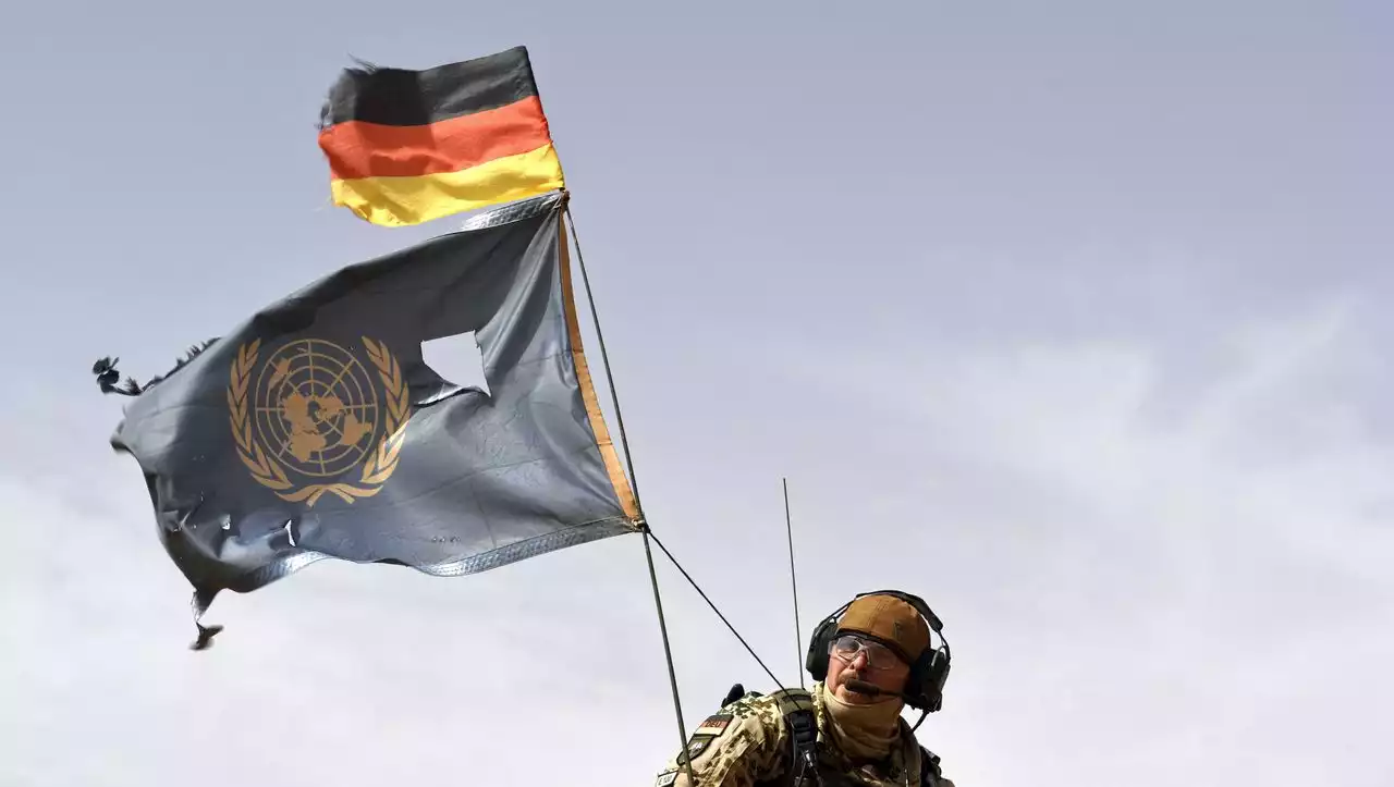 Bundeswehreinsatz in Mali: Union beantragt Sondersitzungen im Bundestag