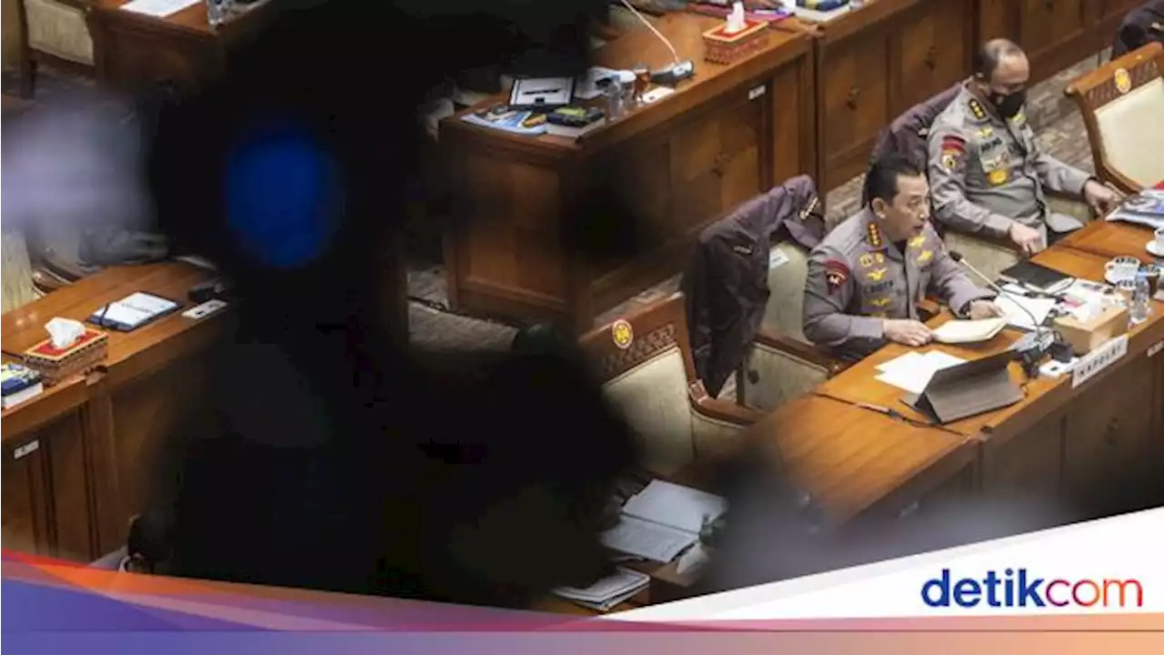 Kapolri Singgung Kasus Sambo Bikin Polisi di Lapangan Jadi Galau